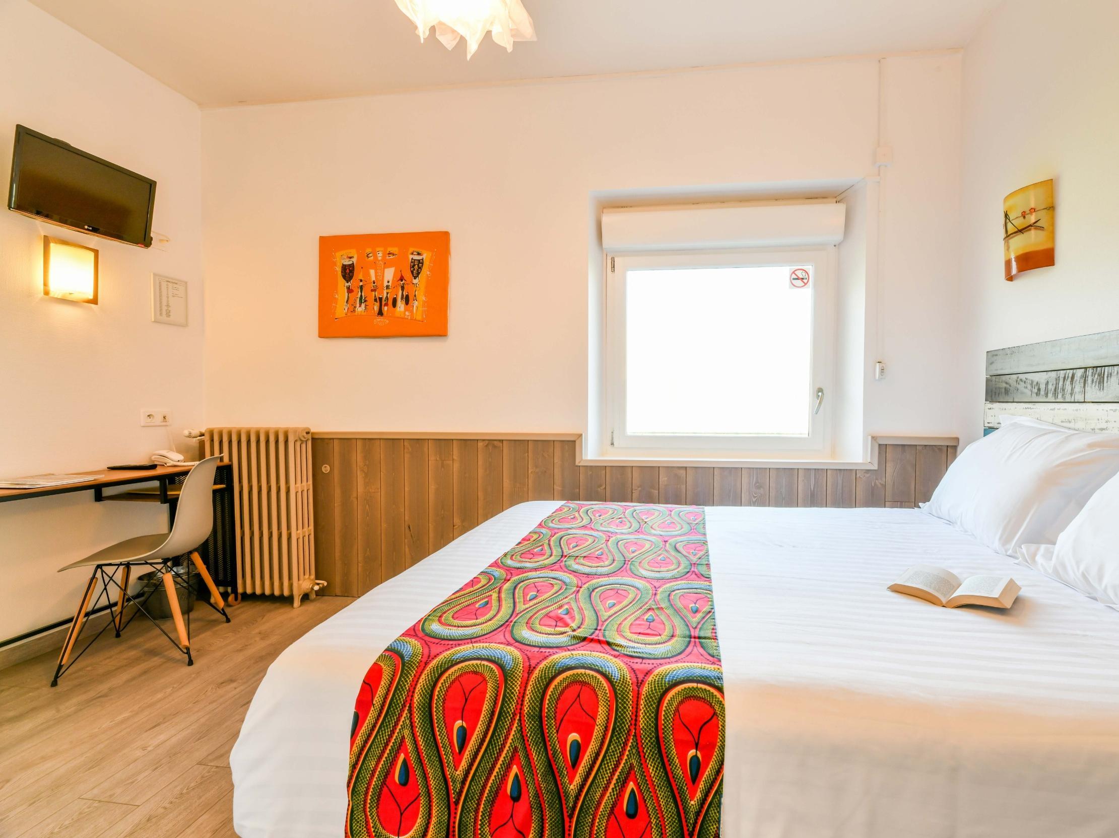 Logis Hostellerie Du Neez Gan Экстерьер фото
