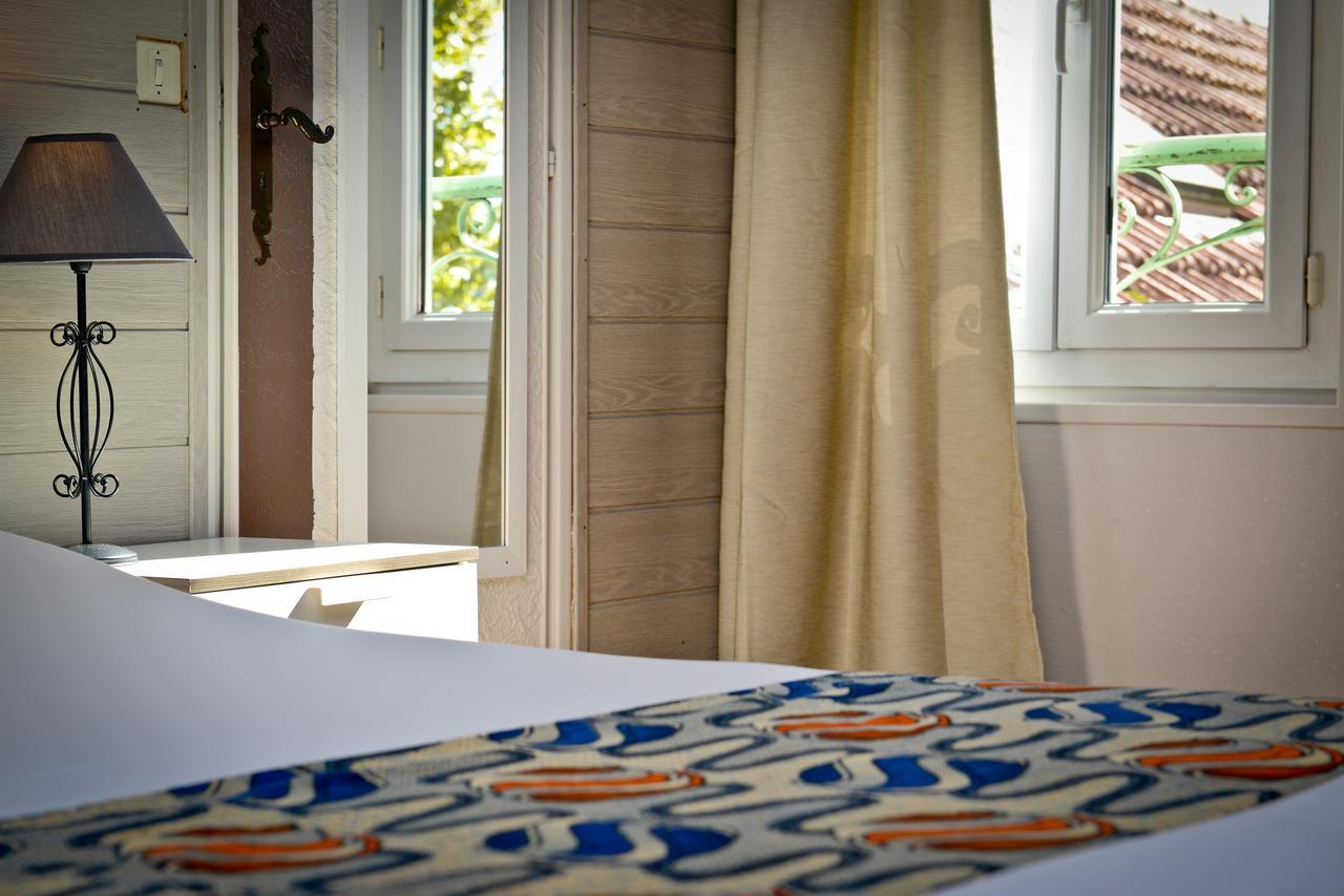 Logis Hostellerie Du Neez Gan Экстерьер фото